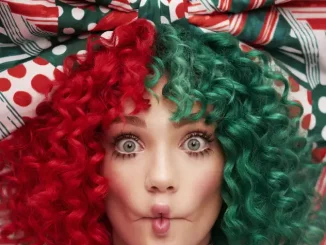 ALBUM-Sia-Gimme-Christmas-1.jpg